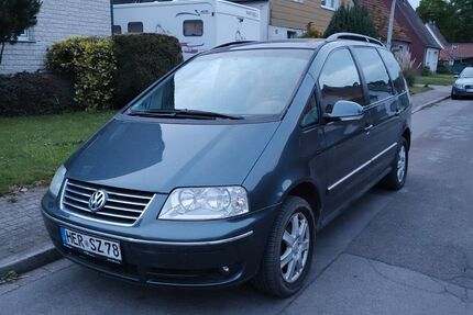 VW Sharan 321.780 km 2.450 &euro; Herne 44625