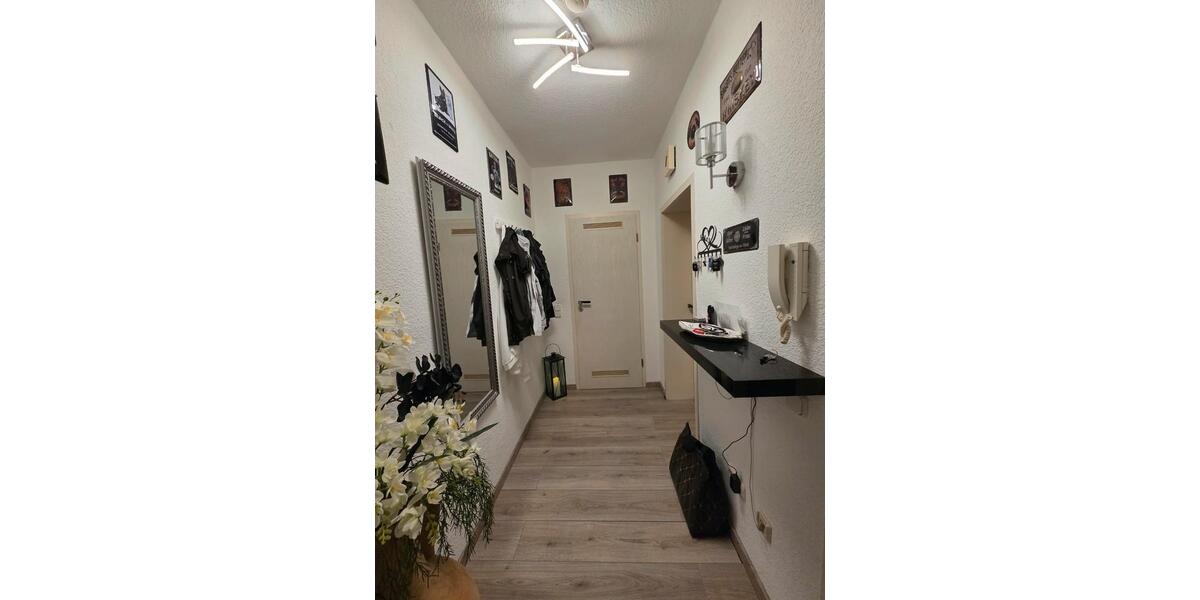 Etagenwohnung Hattingen - 2 Zimmer, 65 m&sup2;, 520&euro; | Angebot:27581568