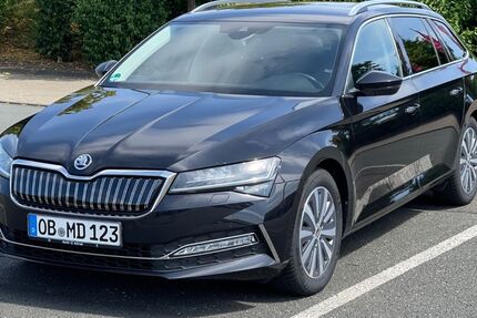 Skoda Superb 124.000 km 21.000 &euro; Oberhausen 46145