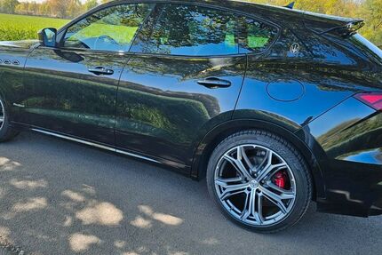 Maserati Gransport 72.600 km 61.500 &euro; Recklinghausen 45657