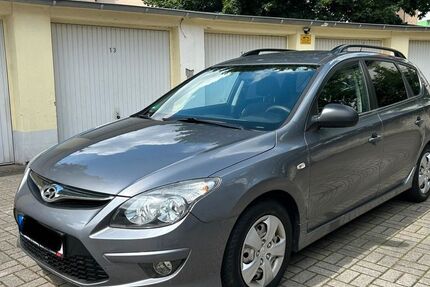 Hyundai i30 150.000 km 2.699 &euro; Gelsenkirchen 45881