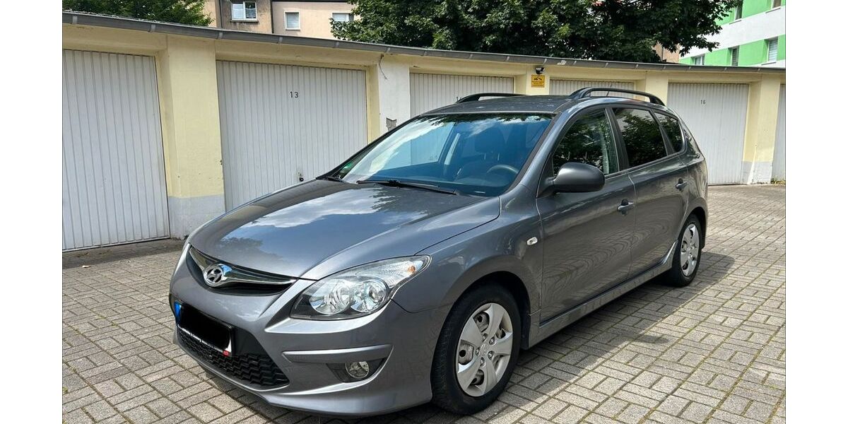 Hyundai i30 150.000 km 2.699 &euro; Gelsenkirchen 45881