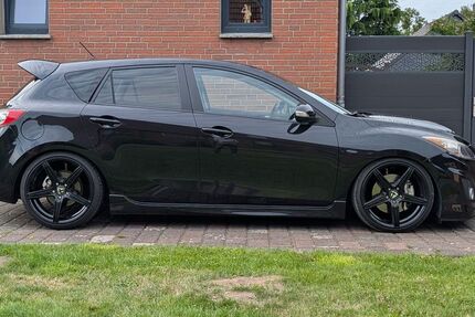 Mazda 3 113.200 km 13.000 &euro; Hünxe 46569