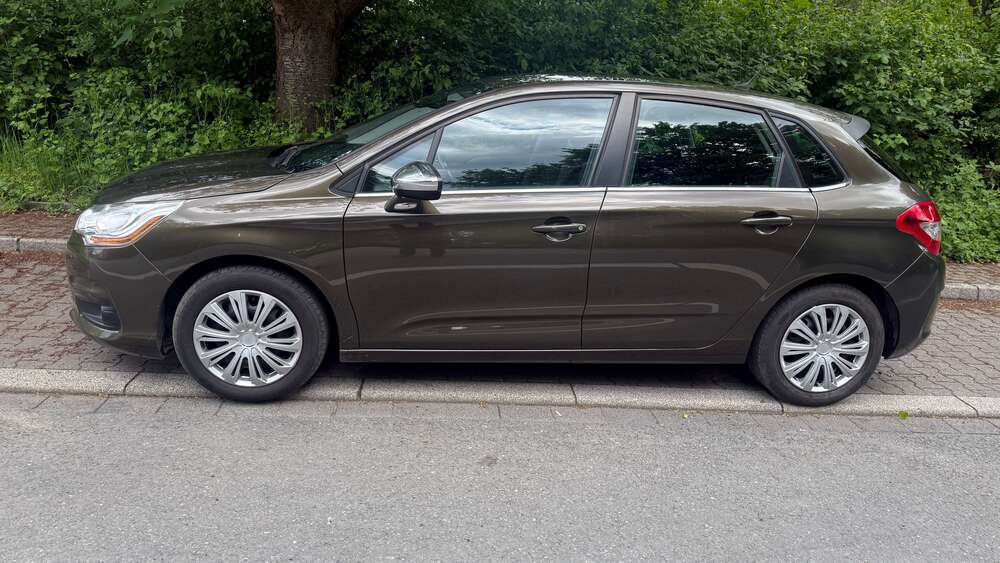 Citroen C4 72.000 km 3.900 &euro; Bochum 44807