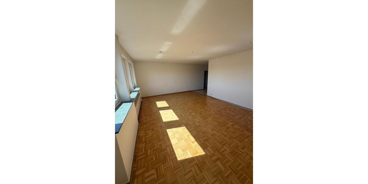 Etagenwohnung Recklinghausen - 4 Zimmer, 87 m&sup2;, 595&euro; | Angebot:26442299