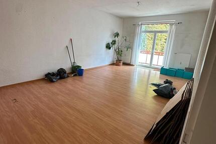 Wohnung Gelsenkirchen - 4 Zimmer, 119 m&sup2;, 790&euro; | Angebot:27547784