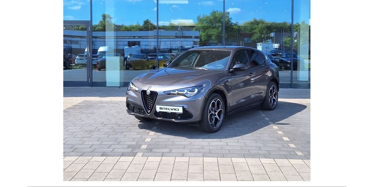 Alfa Romeo Stelvio 17.830 km 47.900 &euro; Oberhausen 46049