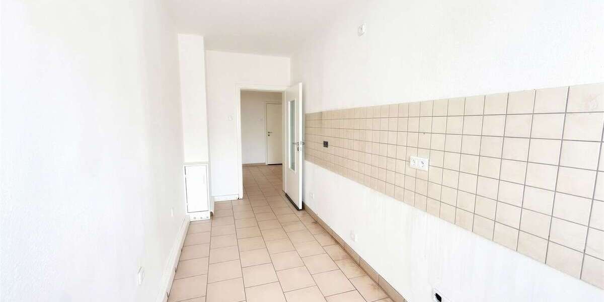 Attraktive 3,5-Zimmer-Erdgeschosswohnung mit Keller, Dachboden & optionaler Garage - Erdgeschoßwohnung Essen Stadtbezirk III | Angebot:27643187