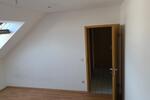 Dachgeschoßwohnung Bochum Bochum-Mitte - 2.5 Zimmer, 66 m&sup2;, 550&euro; | Angebot:27594011