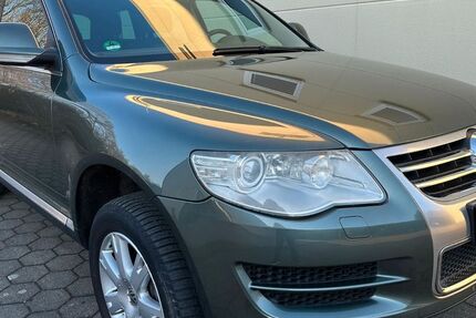 VW Touareg 148.000 km 9.900 &euro; Hattingen 45527