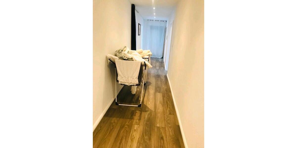 Hochparterre Gelsenkirchen Gelsenkirchen-Mitte - 1 Zimmer, 15 m&sup2;, 430&euro; | Angebot:27572219