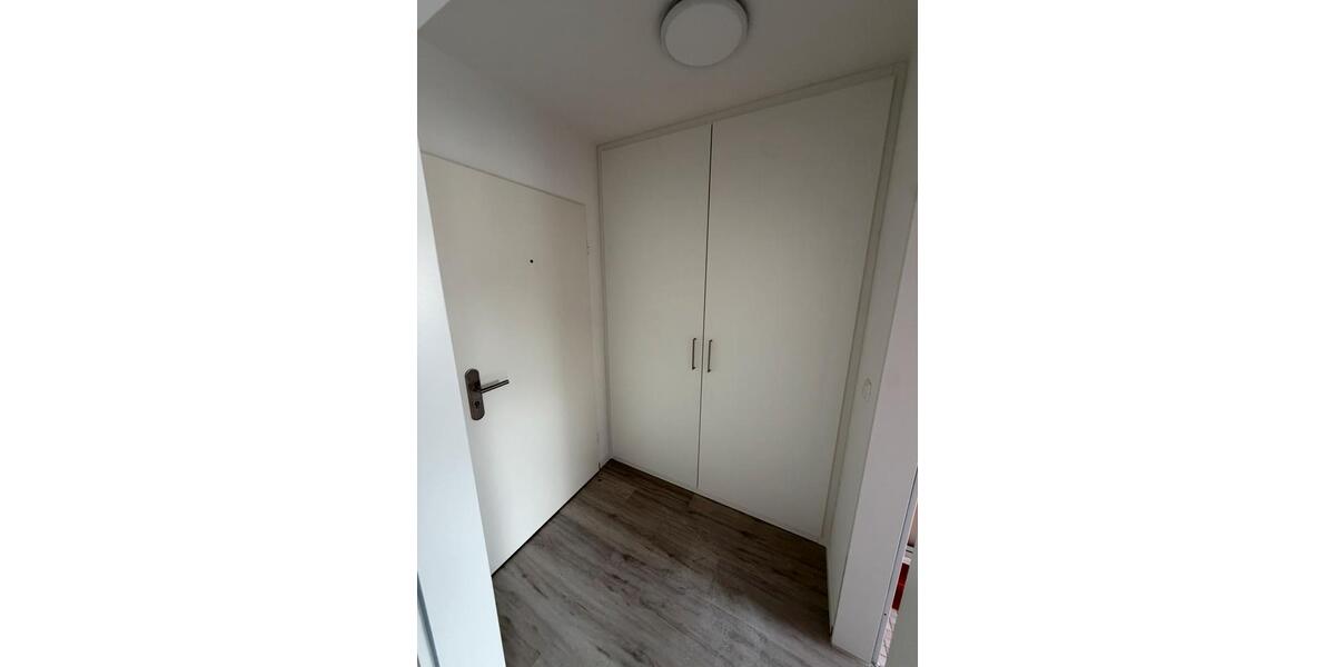 Dachgeschoßwohnung Bochum Bochum-Südwest - 1 Zimmer, 45 m&sup2;, 450&euro; | Angebot:27567565