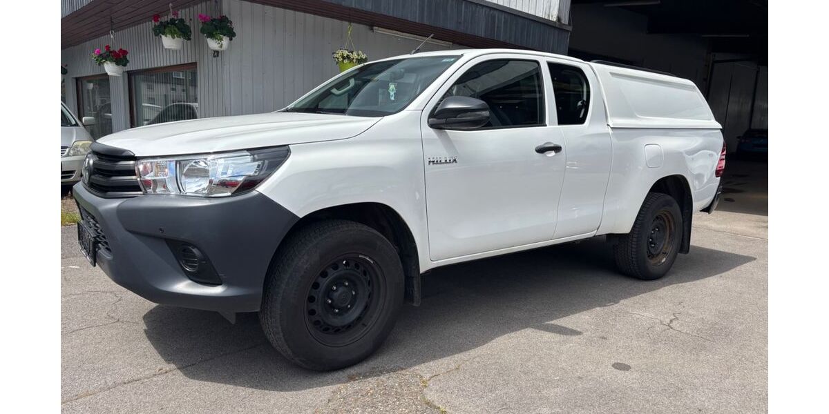 Toyota Hilux 226.300 km 16.990 &euro; Essen 45356