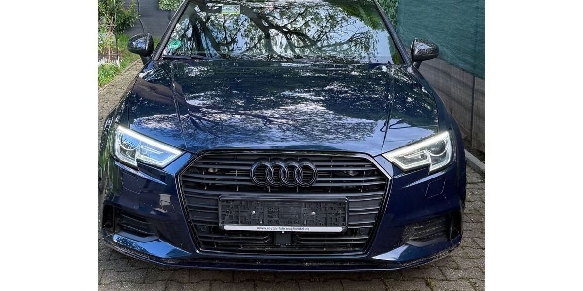 Audi A3 194.500 km 13.600 &euro; Dortmund 44139