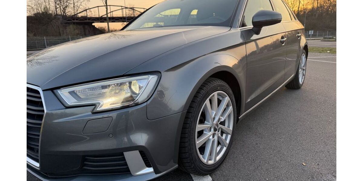 Audi A3 102.565 km 12.900 &euro; Essen 45357