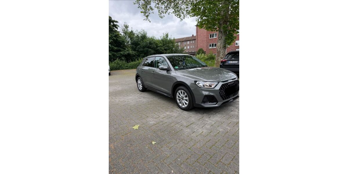 Audi A1 28.300 km 20.500 &euro; Dortmund 44143