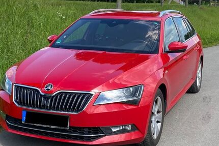 Skoda Superb 102.000 km 22.500 &euro; Castrop-Rauxel 44581