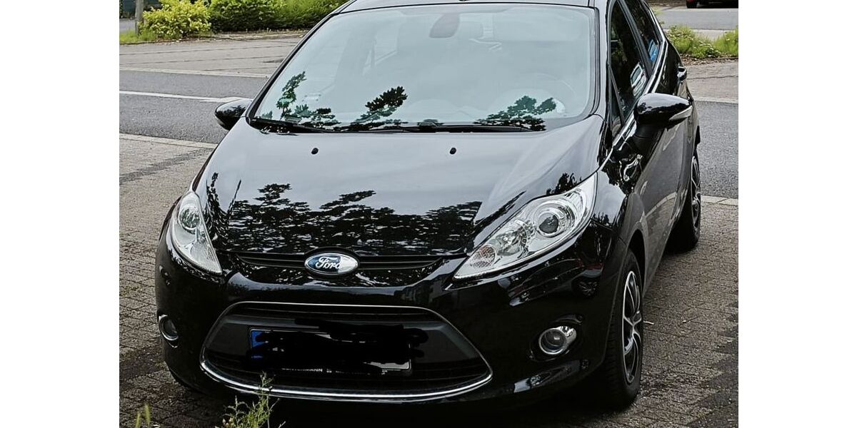Ford Fiesta 92.000 km 4.350 &euro; Selm 59379