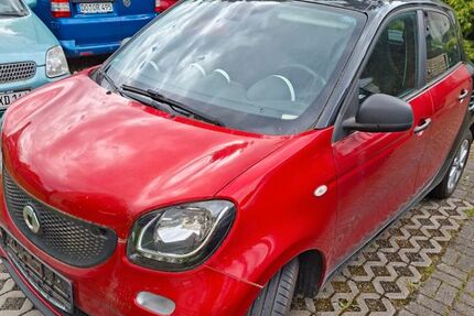Smart ForFour 108.324 km 6.300 &euro; Dortmund 44388