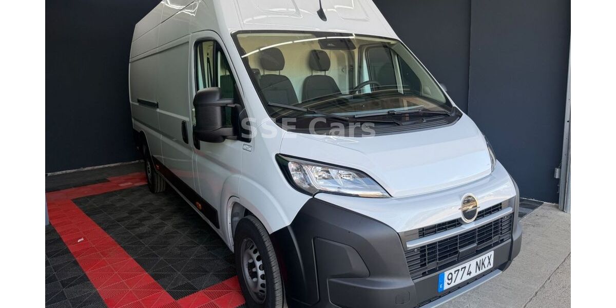 Opel Movano 3.705 km 27.900 &euro; Bochum 44795