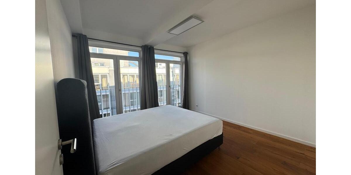 Etagenwohnung Essen Stadtkern - 3 Zimmer, 100 m&sup2;, 1.690&euro; | Angebot:26110160