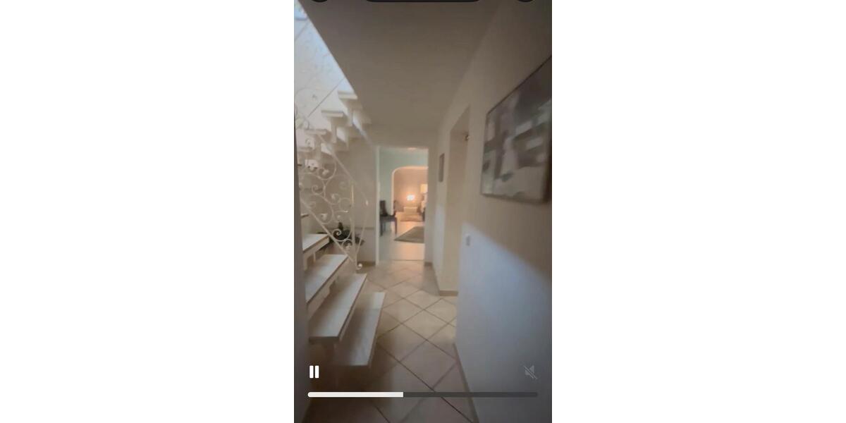 Bungalow Gelsenkirchen Gelsenkirchen-Mitte - 8 Zimmer, 250 m&sup2;, 2.150&euro; | Angebot:26107848