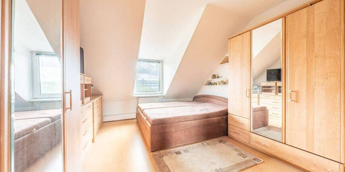Etagenwohnung Dortmund Barop - 4 Zimmer, 92 m&sup2;, 215.000&euro; | Angebot:26541291