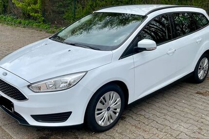 Ford Focus 69.000 km 9.000 &euro; Marl 45772