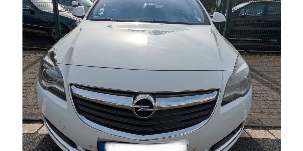 Opel Insignia 260.000 km 5.999 &euro; Essen 45359
