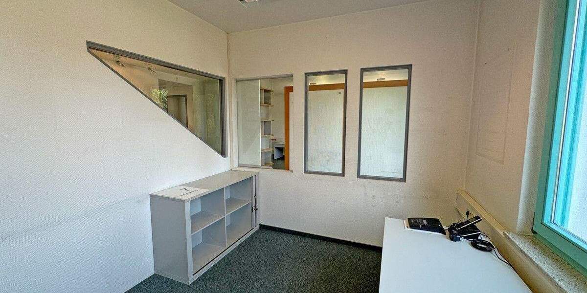 Gewerbeobjekt Voerde Holthausen - 7 Zimmer, 140 m&sup2;, 390.000&euro; | Angebot:25741548