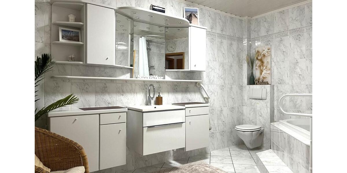 Doppelhaushälfte Gladbeck - 2.5 Zimmer, 90 m&sup2;, 1.288&euro; | Angebot:27615093