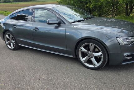 Audi A5 270.000 km 15.999 &euro; Dortmund 44339