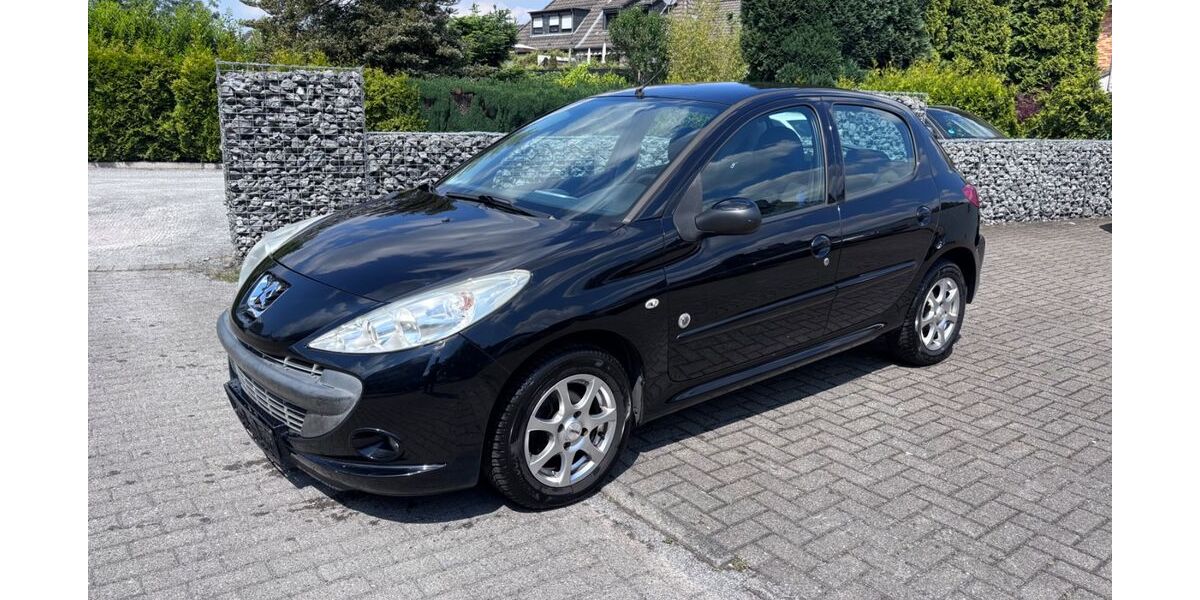 Peugeot 206 147.000 km 2.999 &euro; Mülheim / Ruhr 45473