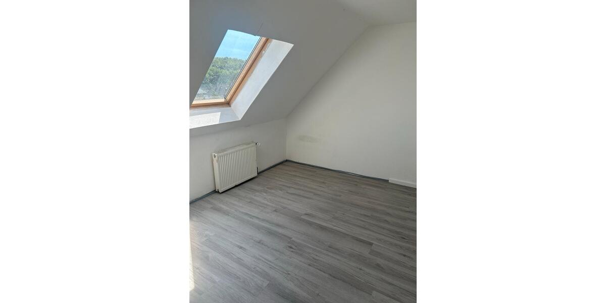 Etagenwohnung Oer-Erkenschwick Erkenschwick - 5 Zimmer, 105 m&sup2;, 1.100&euro; | Angebot:27566238