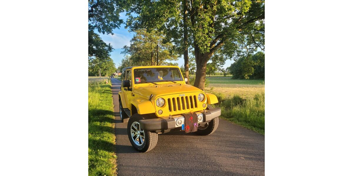 Jeep Wrangler 80.000 km 24.300 &euro; Datteln 45711