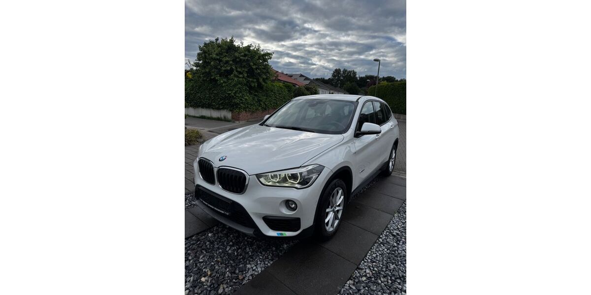BMW X1 156.500 km 11.800 &euro; Marl 45772