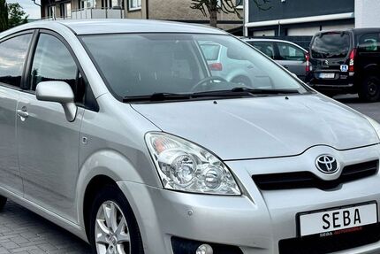 Toyota Corolla Verso 137.000 km 5.999 &euro; Marl 45772
