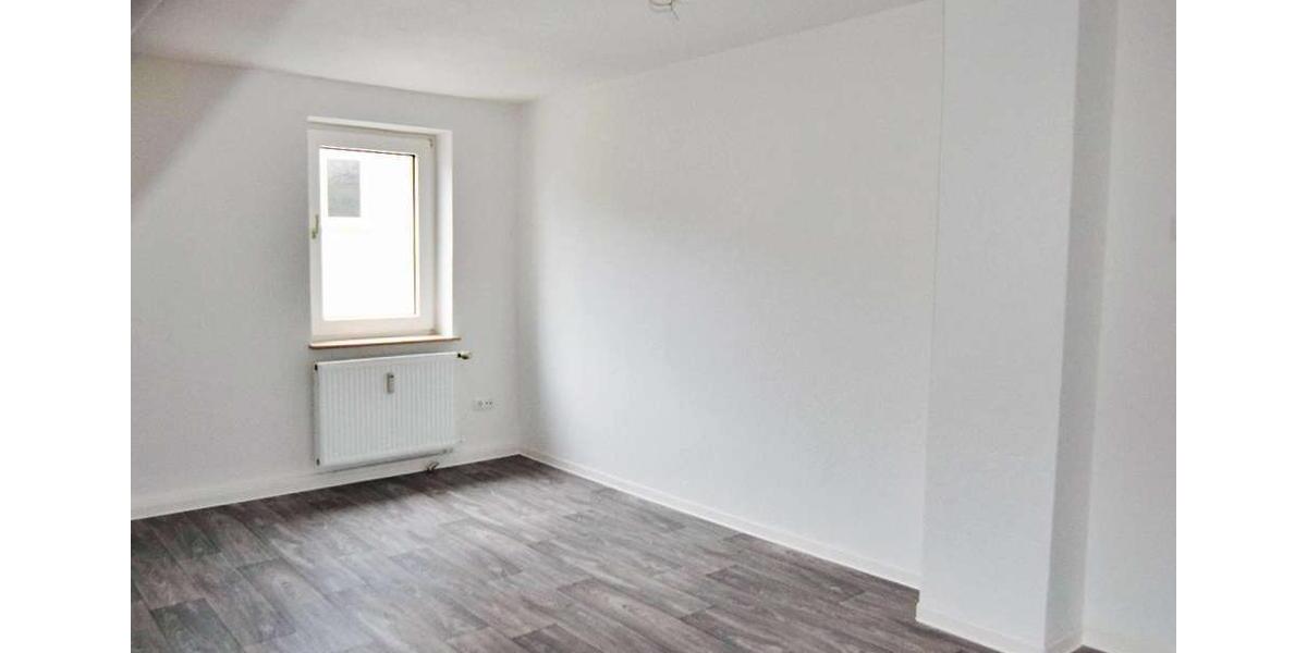 Dachgeschoßwohnung Gelsenkirchen Ückendorf - 3 Zimmer, 75 m&sup2;, 560&euro; | Angebot:26154891