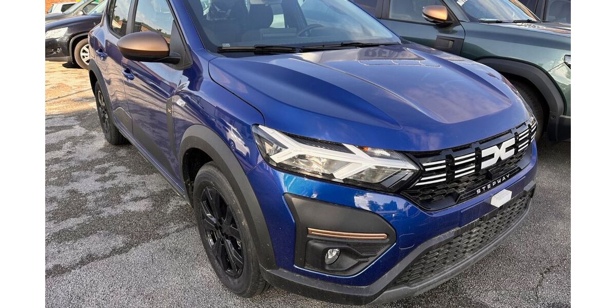 Dacia Sandero 1.555 km 19.190 &euro; Hünxe 46569