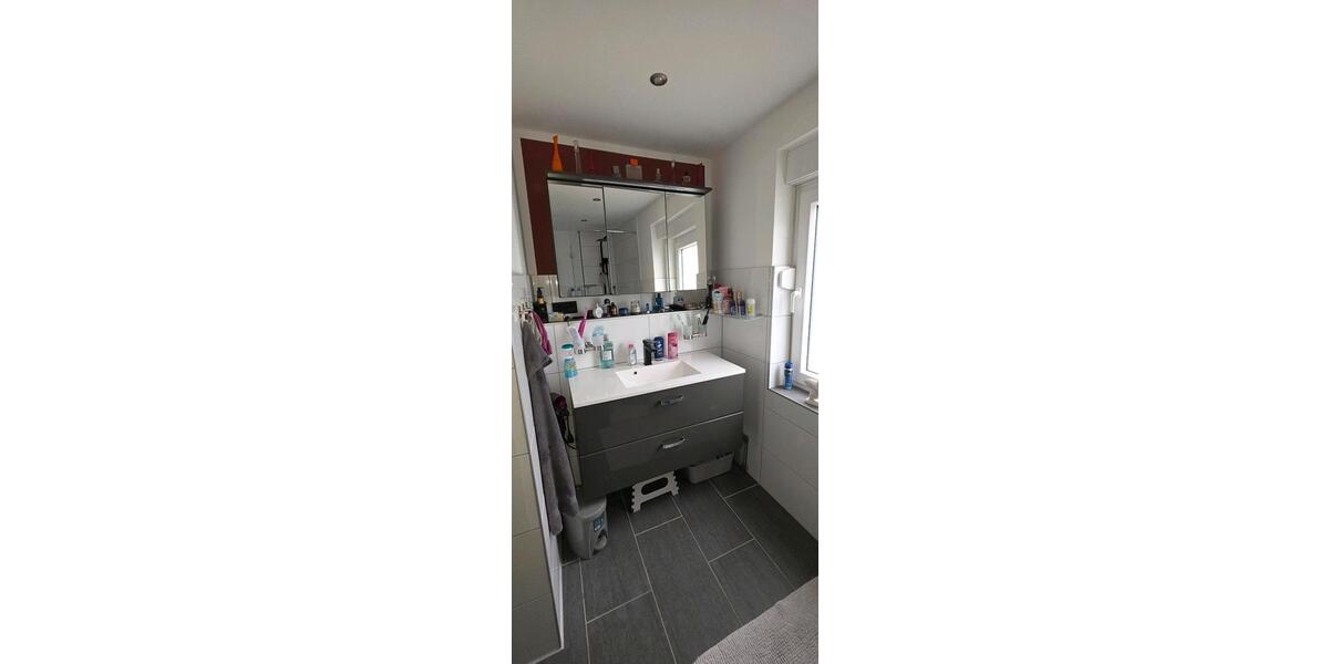 Reihenhaus Voerde (Niederrhein) - 4.5 Zimmer, 112 m&sup2;, 319.000&euro; | Angebot:26819357