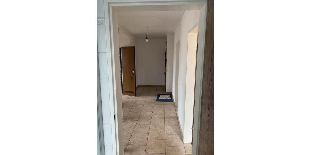 Etagenwohnung Oberhausen Biefang - 3 Zimmer, 77 m&sup2;, 770&euro; | Angebot:27613529