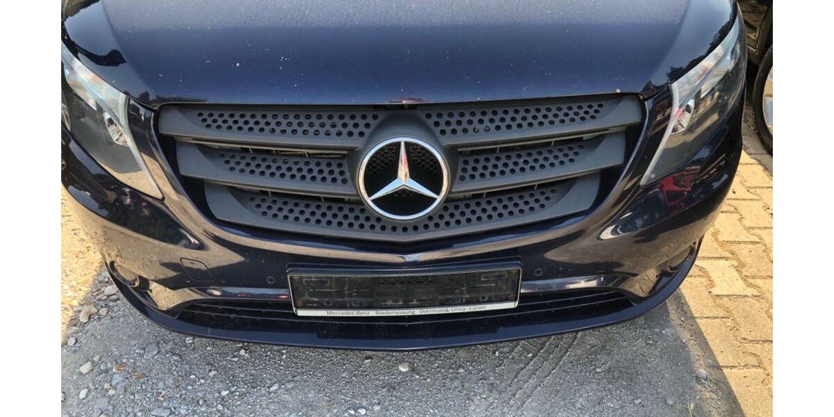 Mercedes-Benz Vito 224.000 km 13.900 &euro; Dortmund 44357