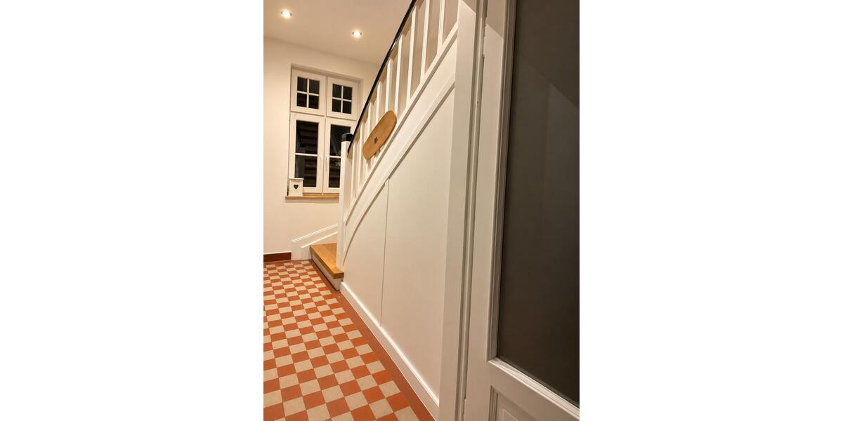 Erdgeschoßwohnung Lüdinghausen - 6 Zimmer, 150 m&sup2;, 1.700&euro; | Angebot:27608786
