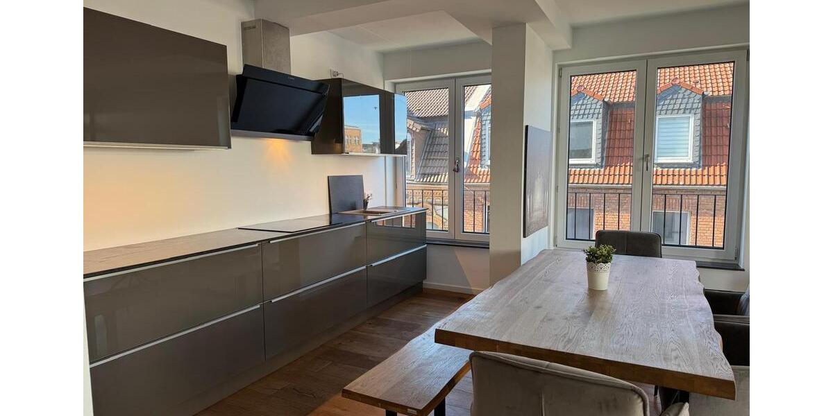 Etagenwohnung Essen Stadtkern - 3 Zimmer, 100 m&sup2;, 1.690&euro; | Angebot:26110160