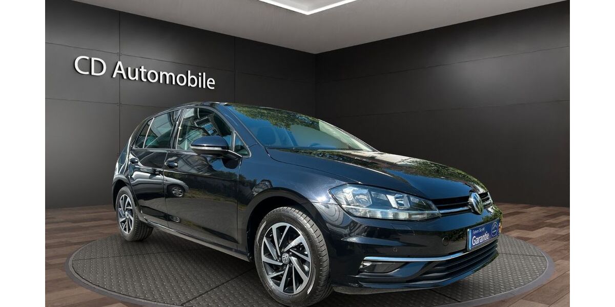 VW Golf 61.584 km 13.890 &euro; Recklinghausen 45659