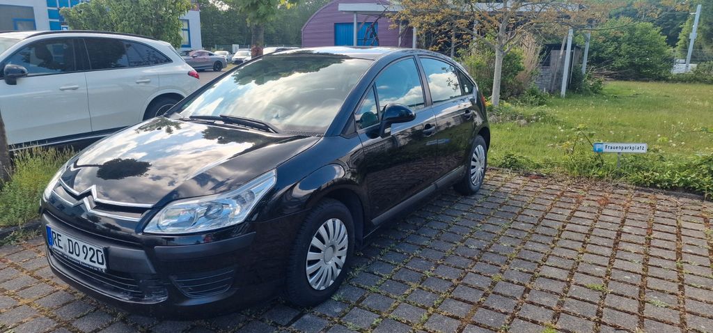 Citroen C4 106.000 km 2.700 &euro; Marl 45768