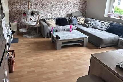 Wohnung Gelsenkirchen Gelsenkirchen-Mitte - 2 Zimmer, 63 m&sup2;, 438&euro; | Angebot:26459593