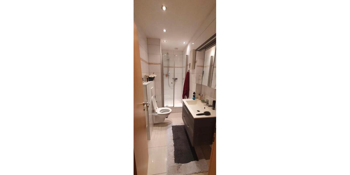 Etagenwohnung Oberhausen Alstaden - 2.5 Zimmer, 93 m&sup2;, 850&euro; | Angebot:27618487