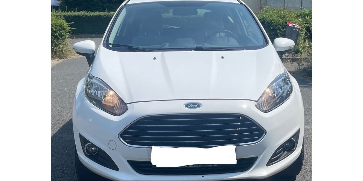 Ford Fiesta 160.000 km 2.999 &euro; Selm 59379