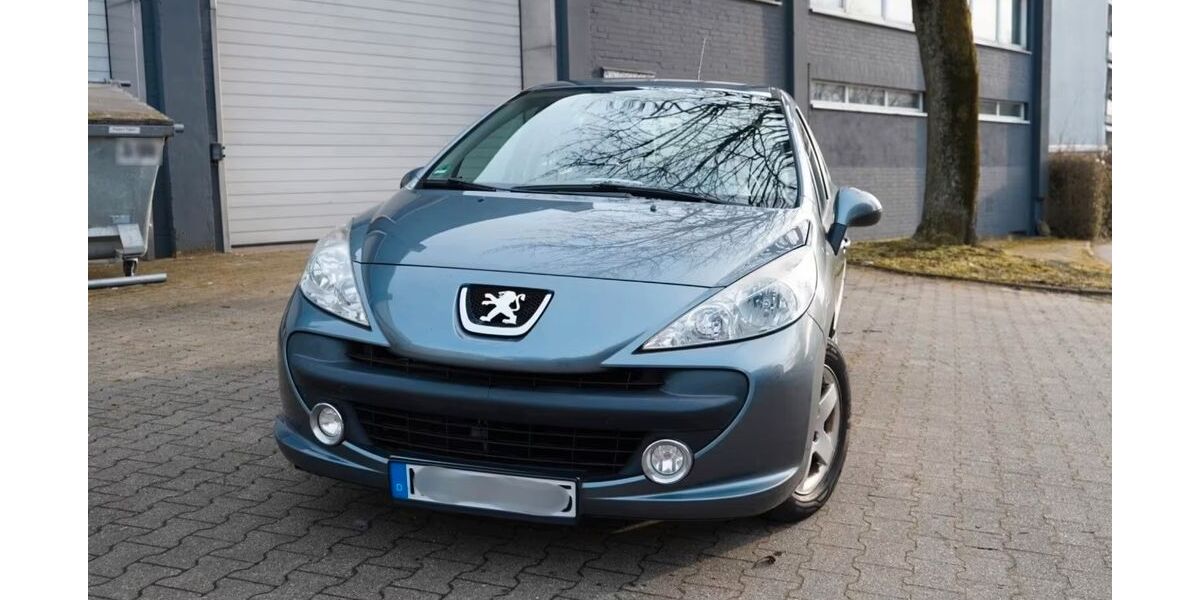Peugeot 207 108.292 km 2.290 &euro; Essen 45136
